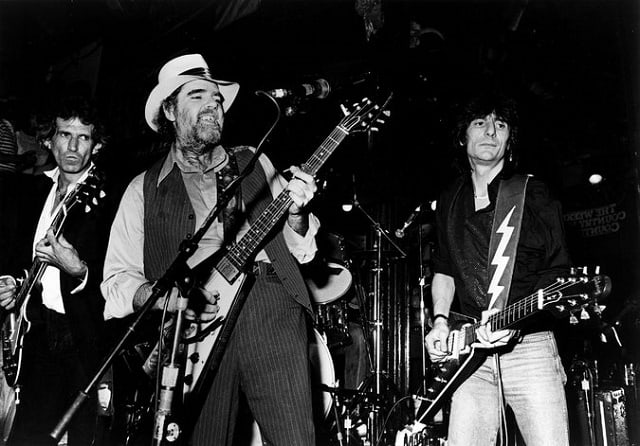 Lonnie-Mack-Keith-Richards-Ron-Wood-Lone-Star-New-York-City-1985