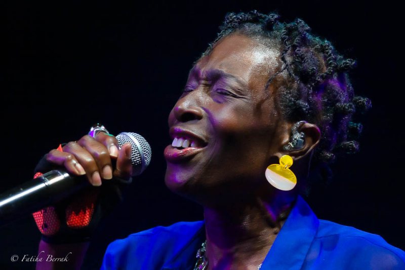 Marciac 2021 - Brooklyn Funk Essentials - Kool & The Gang - Photos @ Fatiha Berrak 20 2021-07-26-Brooklyn-Funk-Essentials_014