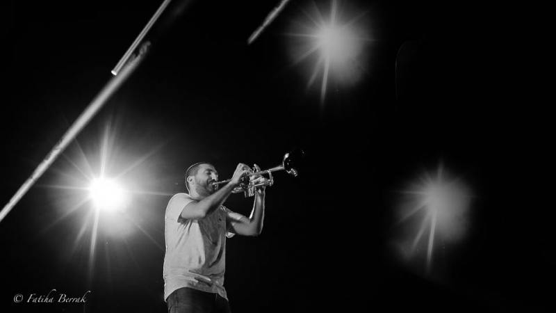 Marciac 2021 - Ibrahim Maalouf _ S3NS - Rolando Luna Trio & Guest - Photos @ Fatiha Berrak 9 2021-07-30-Ibrahim-Maalouf-_-S3NS_006