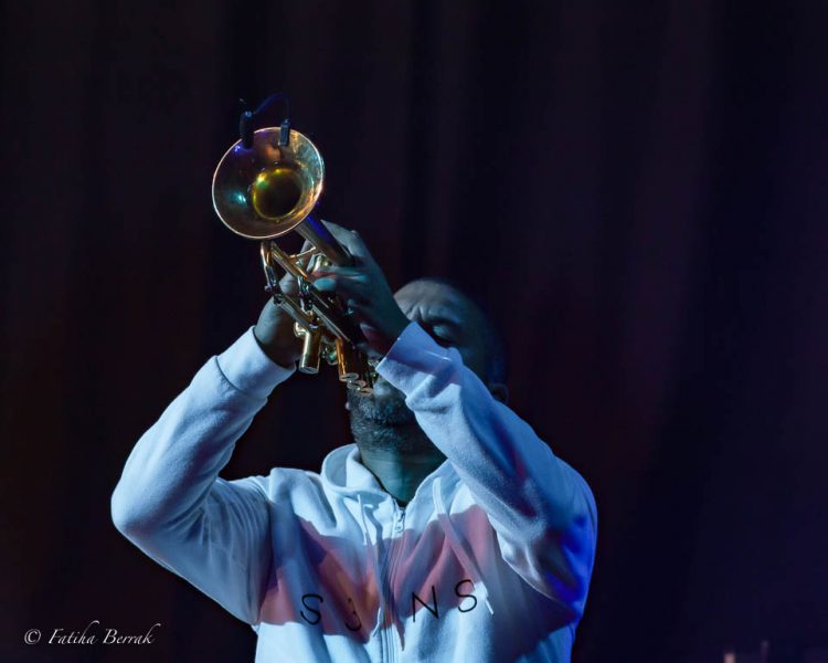 Marciac 2021 - Ibrahim Maalouf _ S3NS - Rolando Luna Trio & Guest - Photos @ Fatiha Berrak 44 2021-07-30-Ibrahim-Maalouf-_-S3NS_037