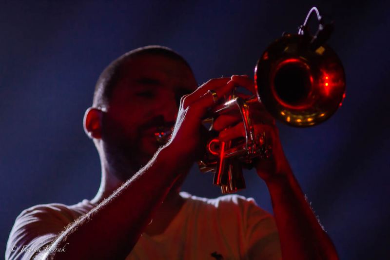 Marciac 2021 - Ibrahim Maalouf _ S3NS - Rolando Luna Trio & Guest - Photos @ Fatiha Berrak 79 2021-07-30-Ibrahim-Maalouf-_-S3NS_074