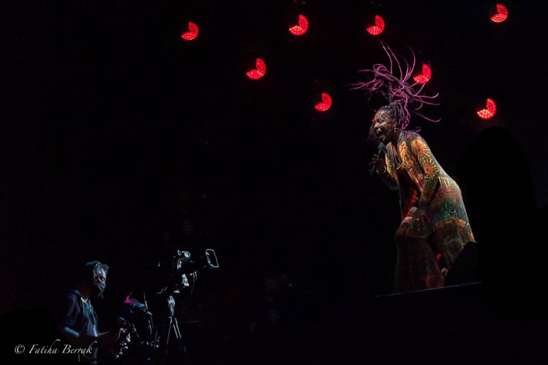 Marciac 2021 - Leyla McCalla _The Capitalist Blues - Lisa Simone's Wonderful Tour - Photos @ Fatiha Berrak 25 2021-07-22021-07-29-Lisa-Simone-s-Wonderful-Tour_004