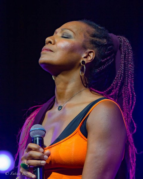 Marciac 2021 - Leyla McCalla _The Capitalist Blues - Lisa Simone's Wonderful Tour - Photos @ Fatiha Berrak 39 2021-07-22021-07-29-Lisa-Simone-s-Wonderful-Tour_018